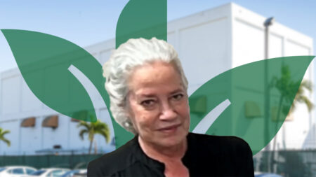 Dinorah Diaz has worked at our Hialeah tissue mill, 